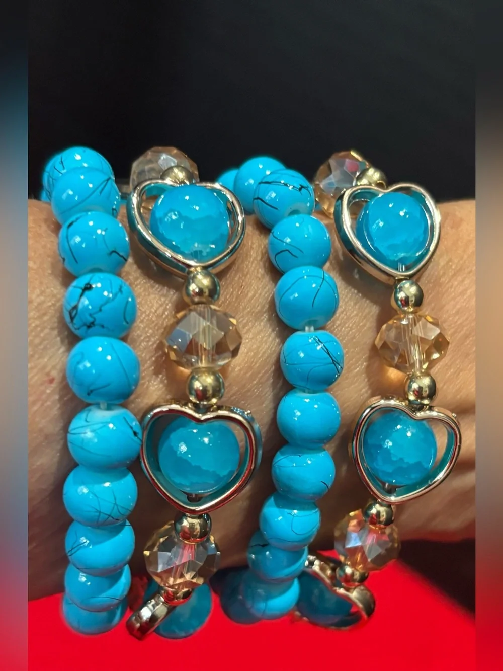 GORGEOUS TURQUOISE GLASS BEADED BRACELETS WITH LINDA HEART ACCENTS 4 PC SET